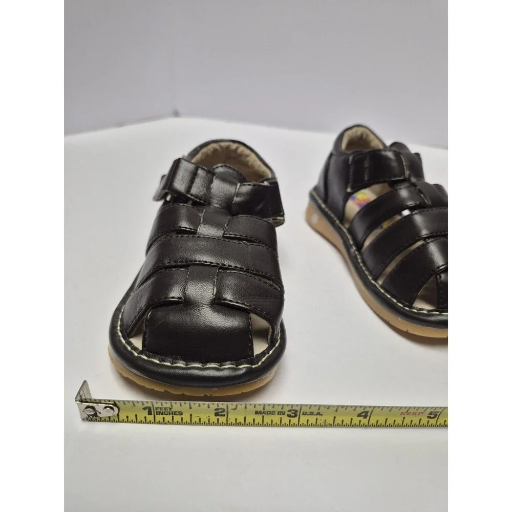 Squeaker Sneakers Brown Sandals Childrens Girls Size 23/7